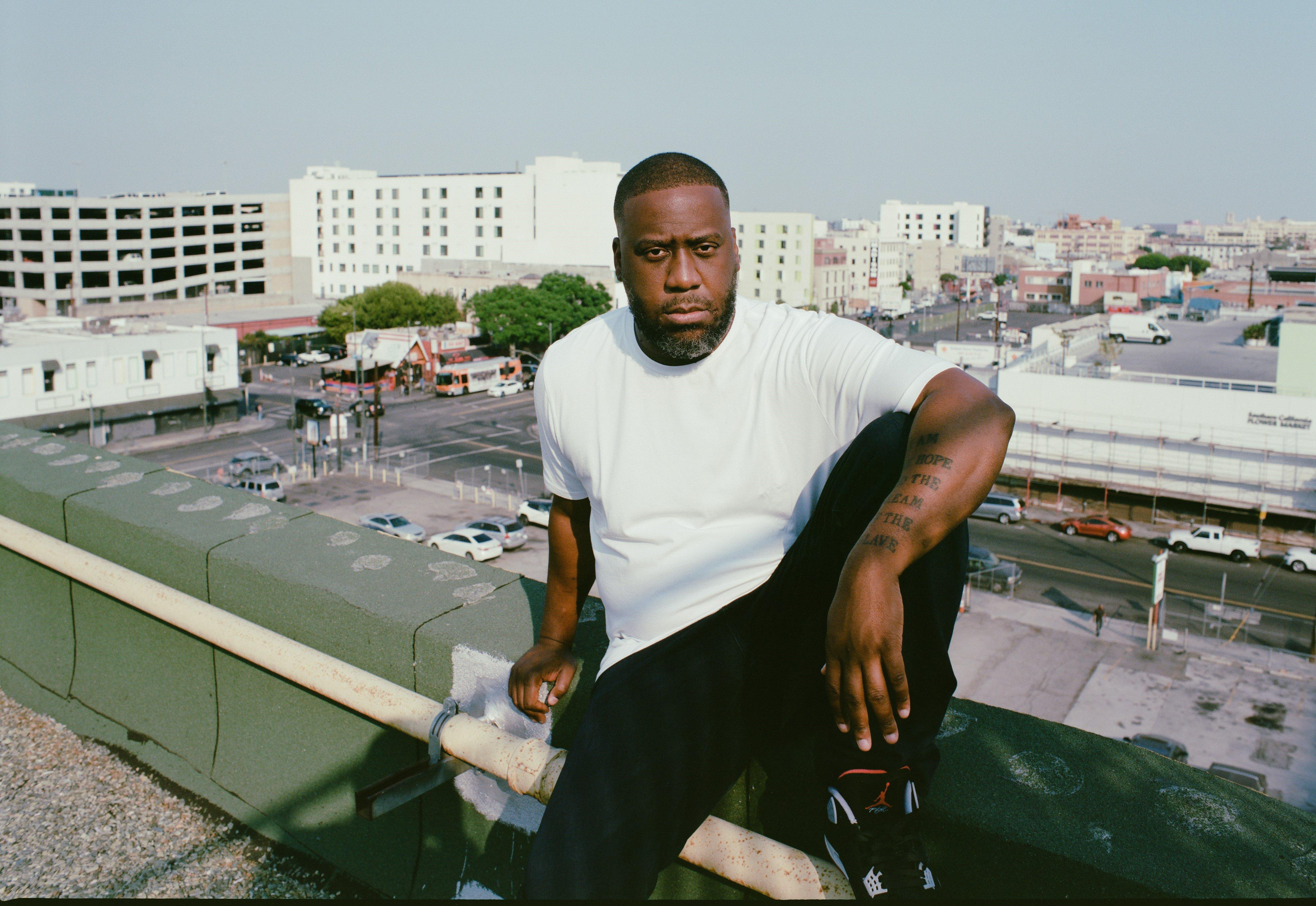 Robert Glasper Reflects On Blue Note Fest, 'Black Radio' & His